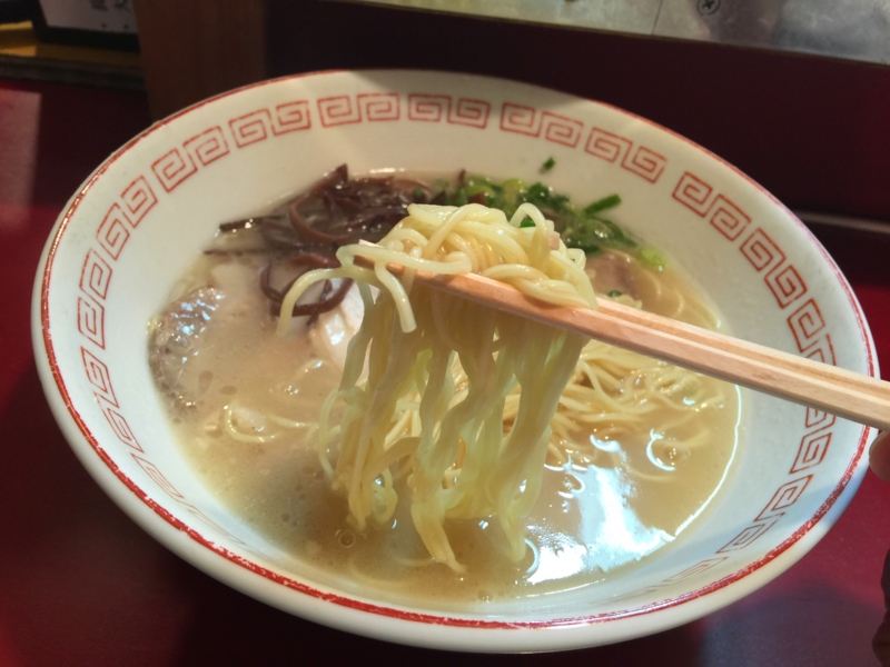 博多の夜はエロいのとか抜きにしても屋台めぐりでめちゃくちゃに楽しい